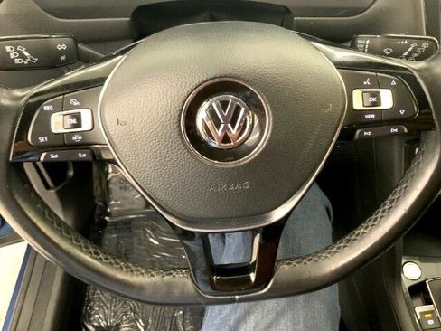 Used 2019 Volkswagen Tiguan SE image 23