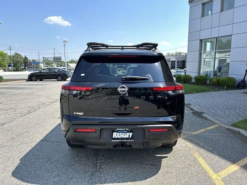 Certified 2025 Nissan Pathfinder Rock Creek AWD/4WD image 7