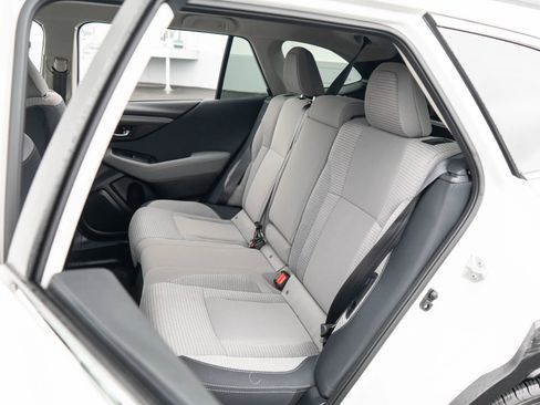 Used 2023 Subaru Outback Premium AWD/4WD image 25