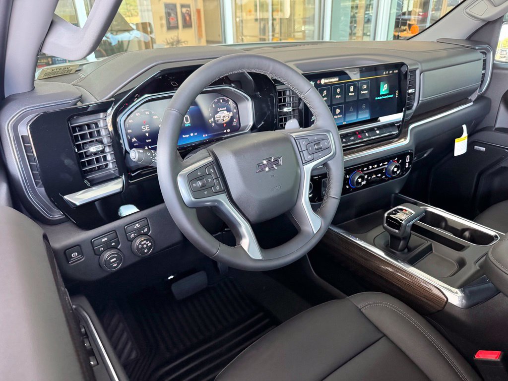 New 2026 Chevrolet Silverado 1500 RST w/ Convenience Package II AWD/4WD image 3