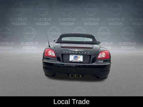 Used 2005 Chrysler Crossfire Convertible RWD image 4