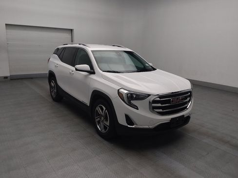 Used 2020 GMC Terrain SLT image 13