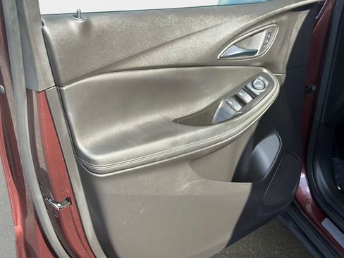 Used 2023 Buick Encore GX Preferred w/ Cold Weather Comfort Package FWD image 17