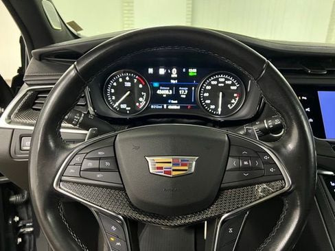 Used 2022 Cadillac XT5 Sportv w/ Technology Package AWD/4WD image 14