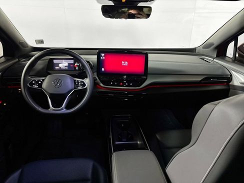 Used 2023 Volkswagen ID.4 S image 12