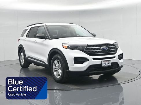 Certified 2021 Ford Explorer XLT image 1