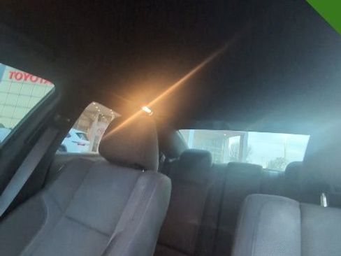 Used 2018 Dodge Charger R/T image 14