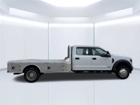 Used 2018 Ford F550 4x4 Crew Cab Super Duty image 2
