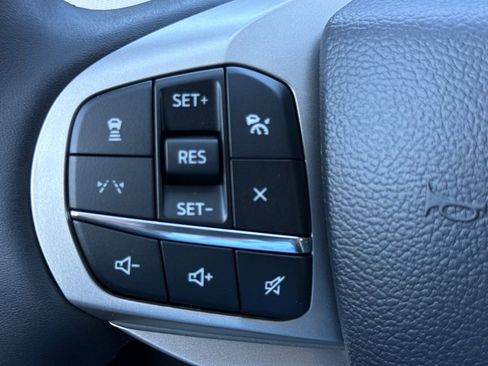 New 2026 Ford Explorer Active w/ Active Comfort Package image 27