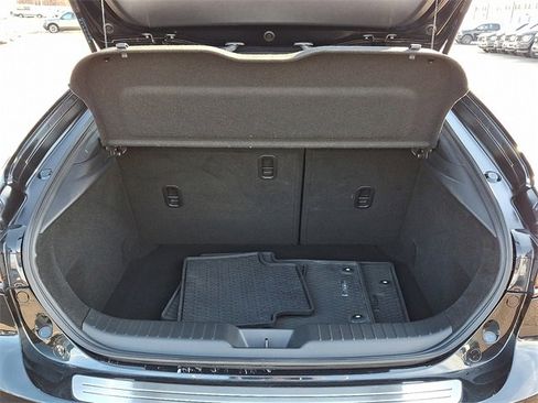 Used 2022 MAZDA MAZDA3 s image 28