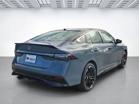 New 2026 Nissan Sentra SR w/ SR All Weather Package FWD image 4