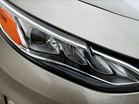 Used 2024 Chevrolet Malibu LT FWD image 31