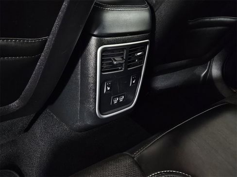 Used 2022 Dodge Charger Scat Pack w/ Plus Group image 32