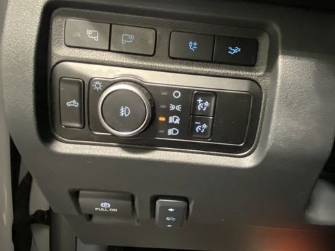 Used 2024 Ford F350 Lariat w/ Lariat Ultimate Package image 42