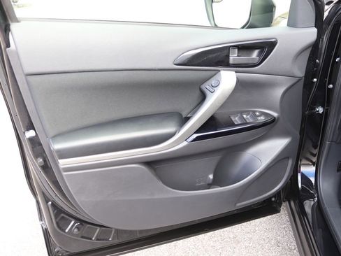 Used 2024 Mitsubishi Eclipse Cross LE image 7