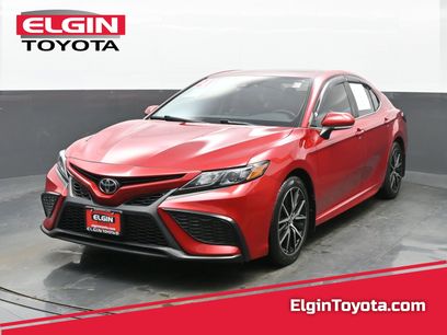 Used 2021 Toyota Camry SE w/ Cold Weather Package