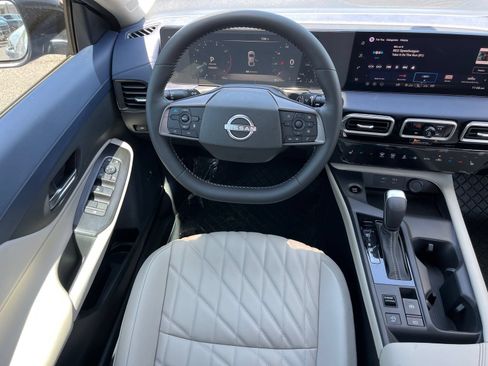 New 2026 Nissan Sentra SL w/ Floor Mat Package FWD image 13