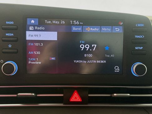 Used 2023 Hyundai Elantra SEL FWD image 14