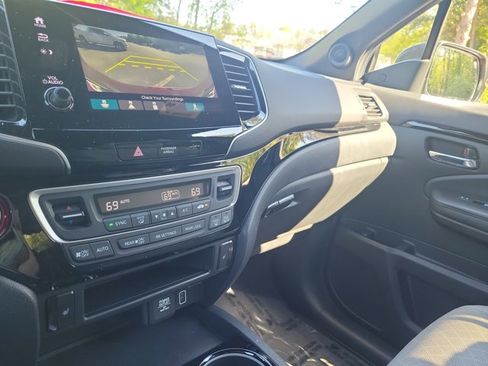 Used 2021 Honda Passport Touring image 39