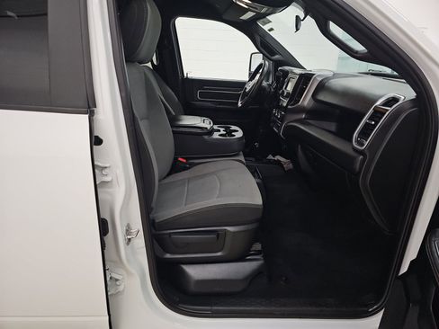 Used 2024 RAM 3500 SLT w/ Quick Order Package 2YG SLT image 9