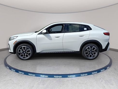 New 2026 BMW X2 xDrive28i w/ Convenience Package AWD/4WD image 7