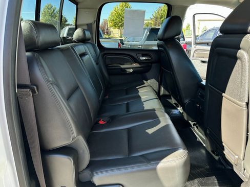 Used 2013 GMC Sierra 3500 Denali image 25
