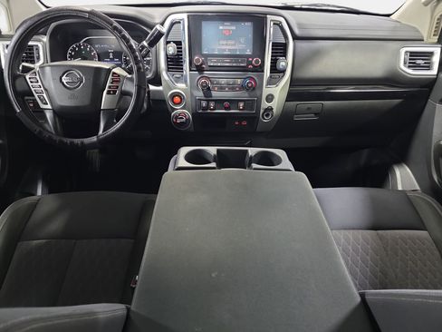 Used 2021 Nissan Titan SV w/ Off Road Protection Package image 9