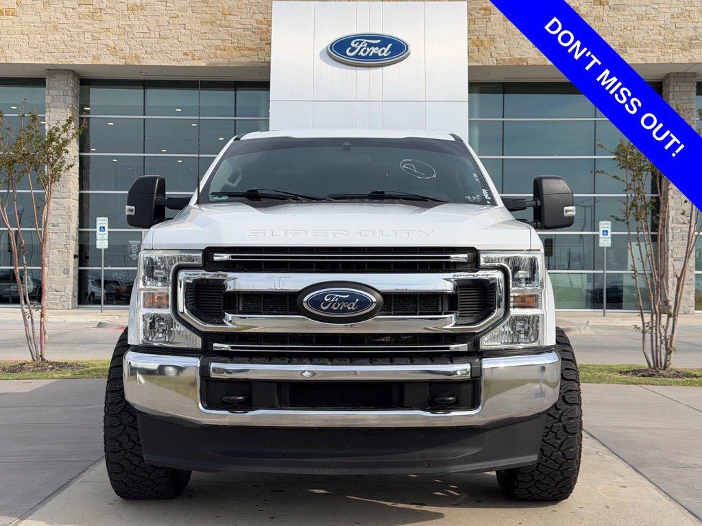 Used 2022 Ford F250 XLT AWD/4WD image 2