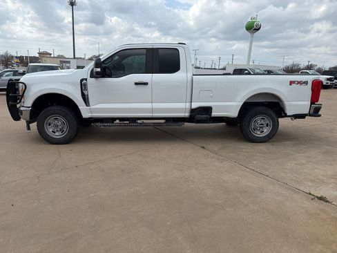Used 2023 Ford F250 XL w/ XL Driver Assist Package image 4