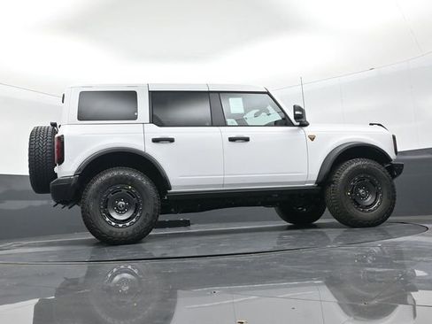 New 2025 Ford Bronco Badlands image 24