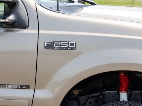 Used 2002 Ford F250 XL AWD/4WD image 25