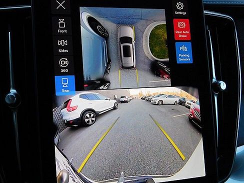 New 2026 Volvo XC90 B6 Ultra image 22