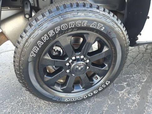 Used 2024 RAM 2500 Big Horn w/ Night Edition AWD/4WD image 41
