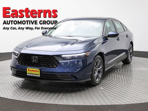 Used 2023 Honda Accord EX image 1