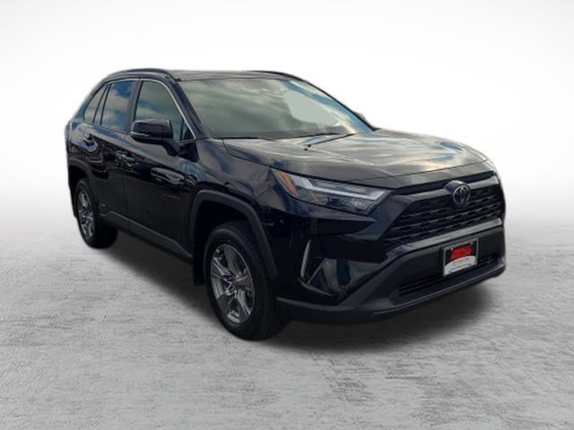 Certified 2025 Toyota RAV4 XLE w/ Convenience Package AWD/4WD image 3