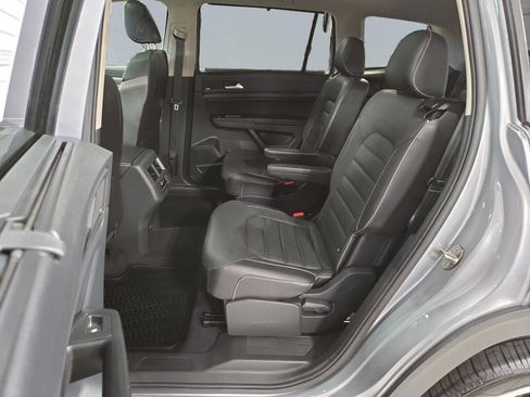 Used 2021 Volkswagen Atlas SEL Premium image 23