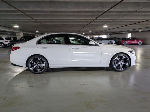 Used 2024 Mercedes-Benz C 300 Sedan image 4