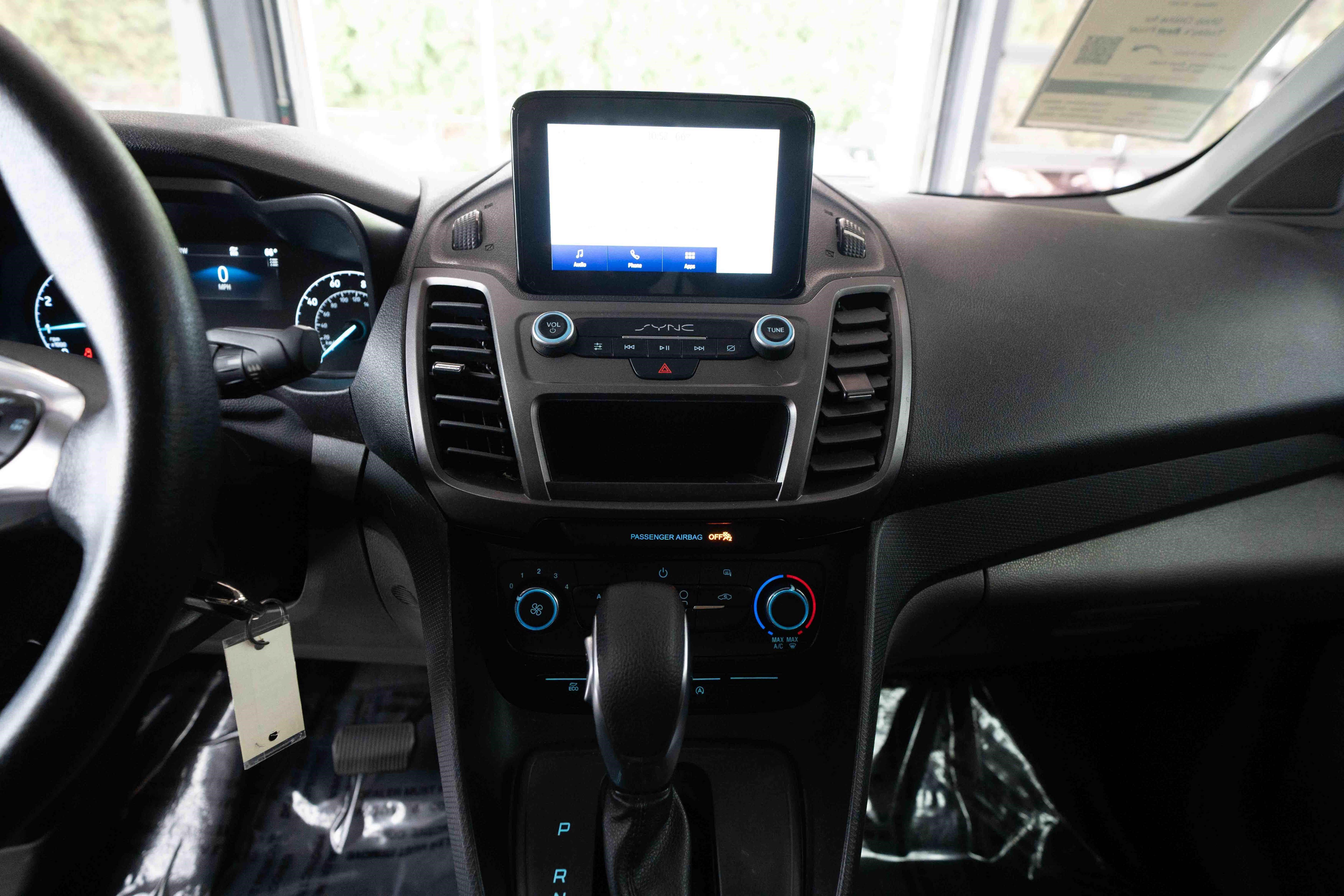 Used 2022 Ford Transit Connect XL FWD image 17