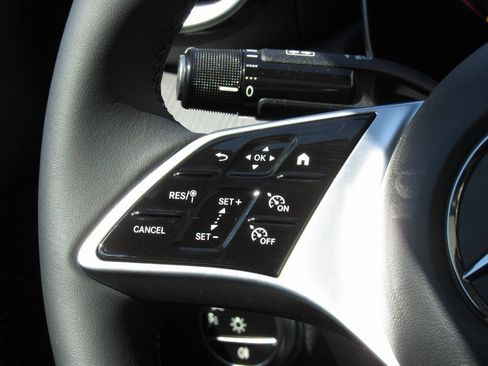 Certified 2022 Mercedes-Benz C 300 4MATIC Sedan image 25