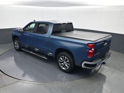 Used 2024 Chevrolet Silverado 1500 LT image 19