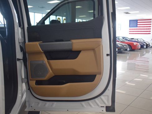 Used 2023 Ford F250 Lariat w/ Chrome Package AWD/4WD image 61