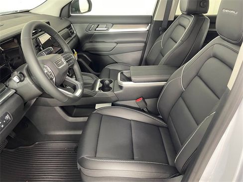 New 2026 GMC Terrain Denali image 2