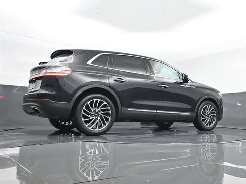 Used 2020 Lincoln Nautilus Reserve AWD/4WD image 28