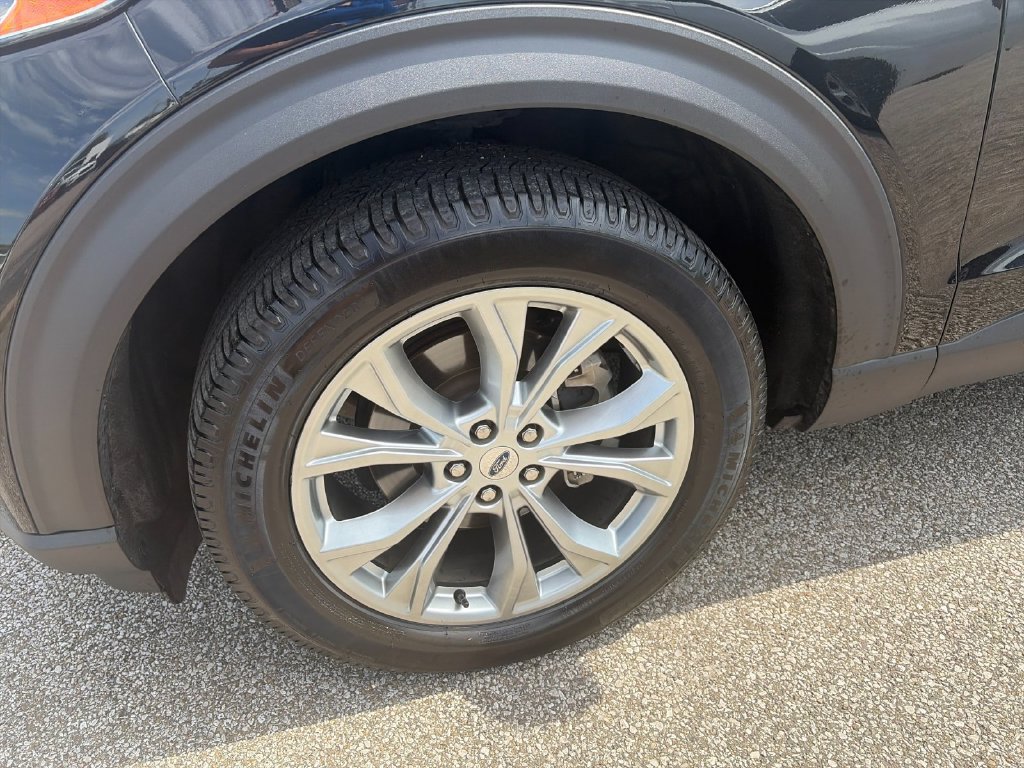 Used 2020 Ford Explorer Limited AWD/4WD image 34