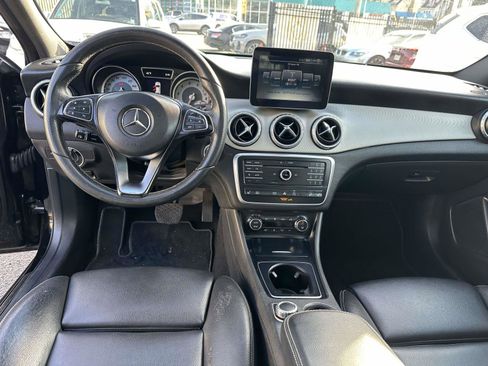 Used 2017 Mercedes-Benz GLA 250 4MATIC image 18