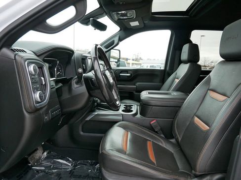 Used 2020 GMC Sierra 3500 AT4 w/ AT4 Premium Package image 7