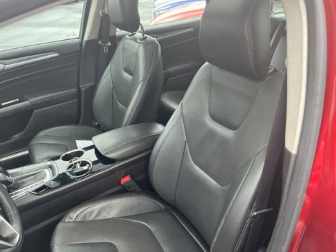 Used 2014 Ford Fusion Titanium image 9