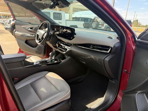 Used 2024 Buick Envista Avenir FWD image 16