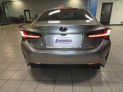 Used 2019 Lexus RC 300 image 7