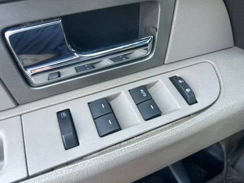 Used 2010 Ford F150 XLT AWD/4WD image 15